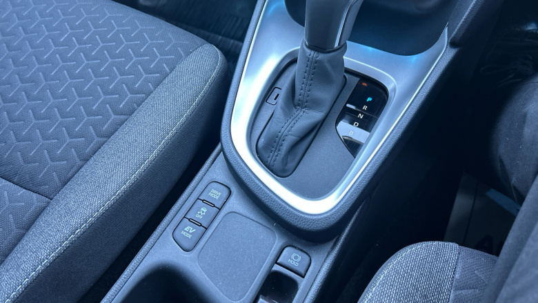 Toyota Yaris Cross 1.5 Hybrid Design 5dr CVT Hybrid Estate